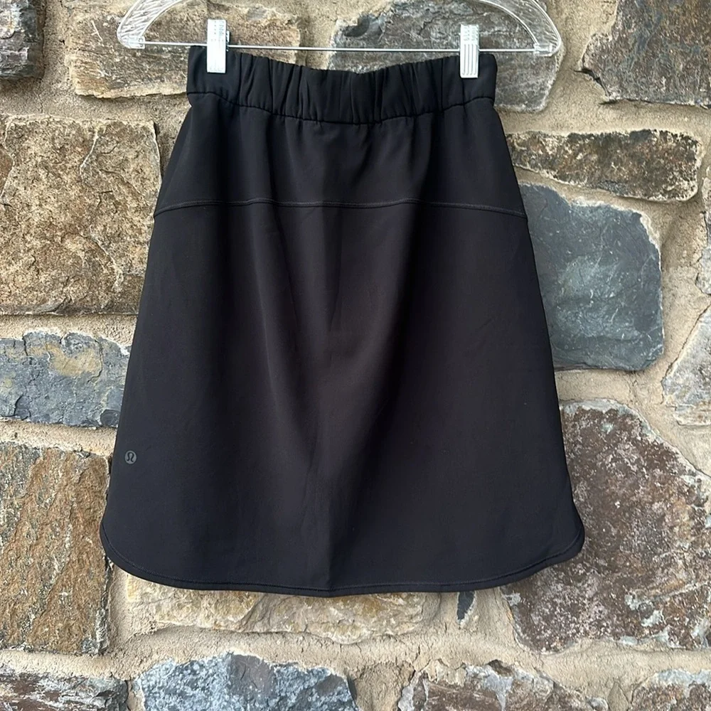 Lululemon On The Fly Skirt Size size 4